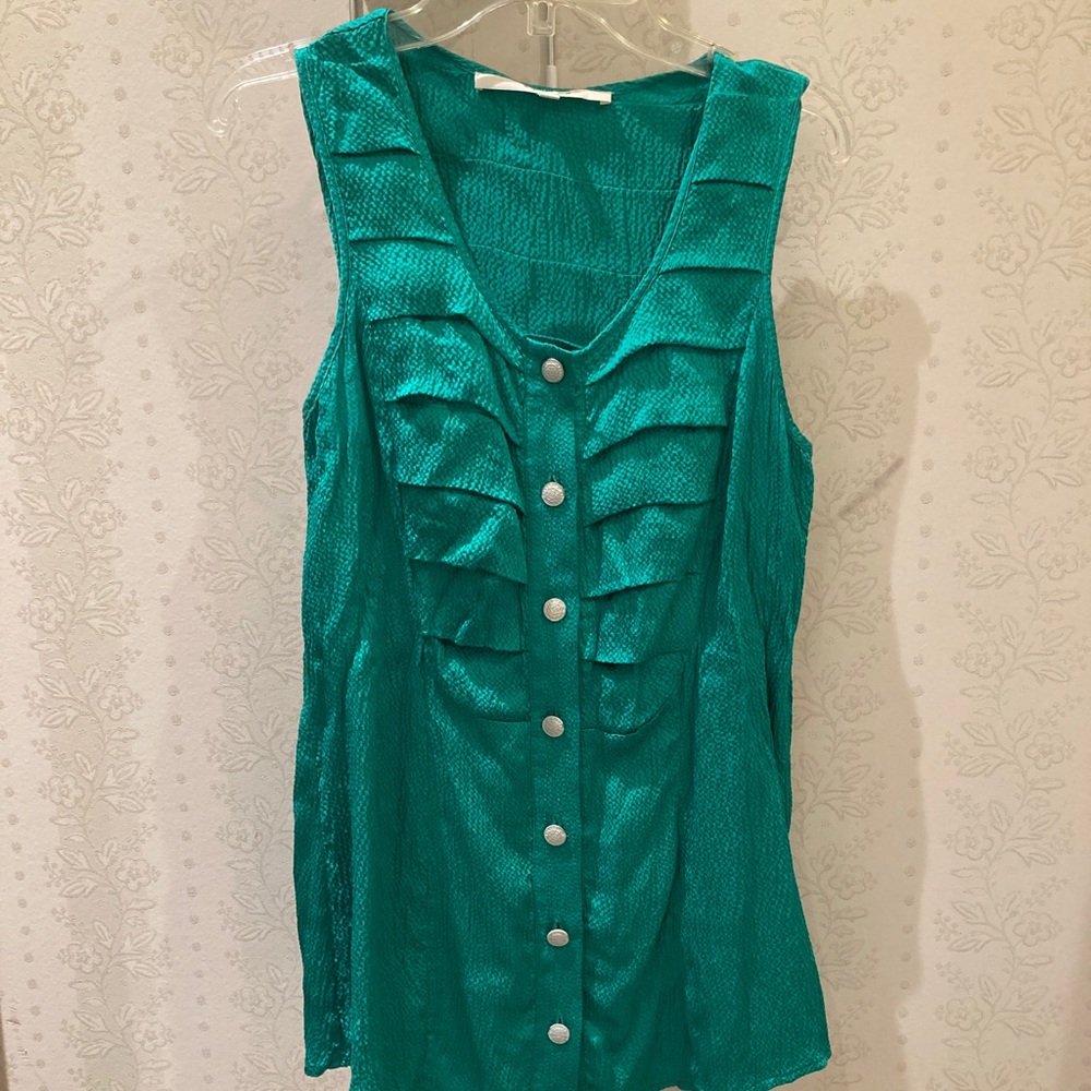 Walter Sleeveless top green size 6 silk